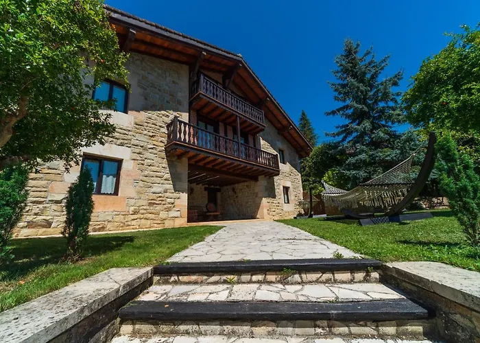 Villa Dolaretxe
